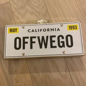 Kate Spade Off We Go clutch purse